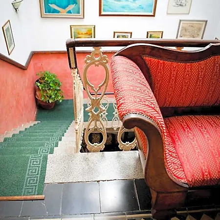 Bartoli Hotel *