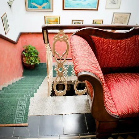 Bartoli Hotel *